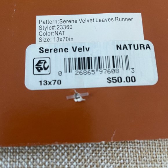 FALL TABLE RUNNER 70" - Picture 4 of 5